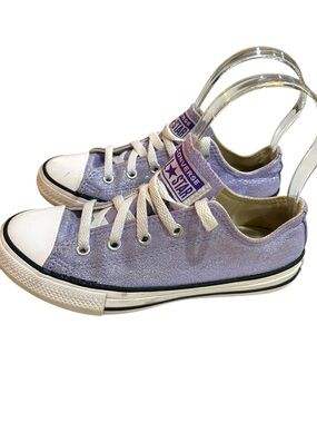 Converse Kid’s Chuck Taylor All Star Glitter Sneakers SZ 2 Purple